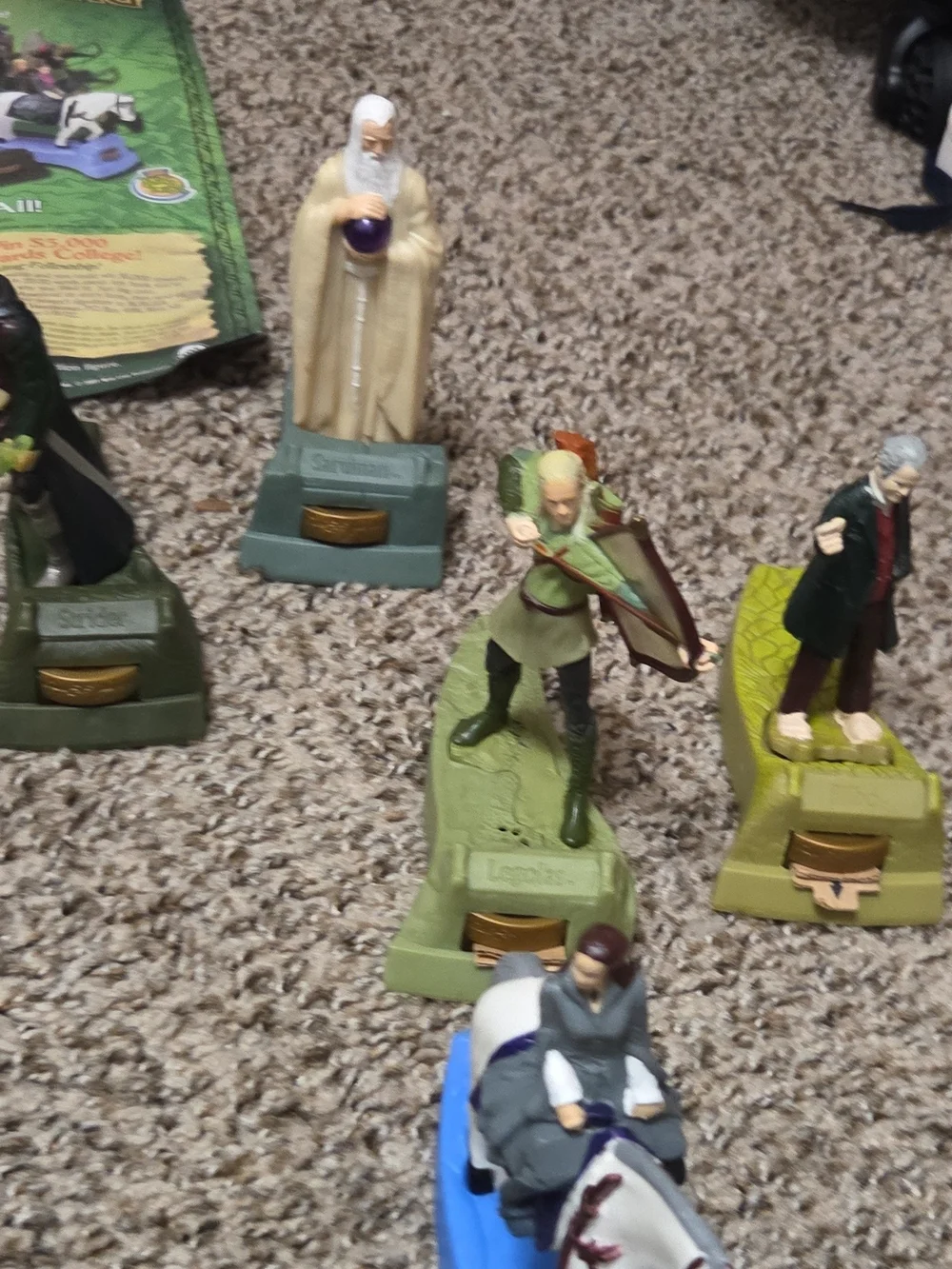 Burger King Lord of the Rings 2003 Mini Figure Toy Lot of 15 figurines w/ Cards